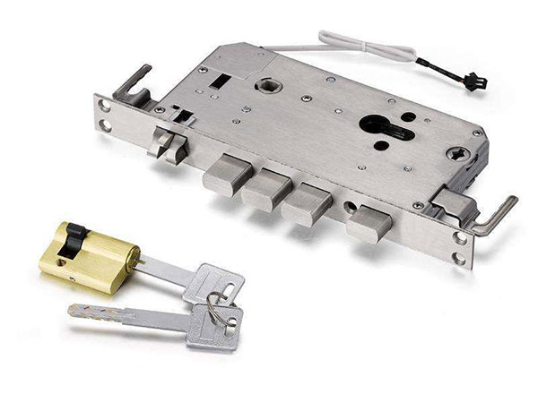 卧龙24小时上门开锁公司